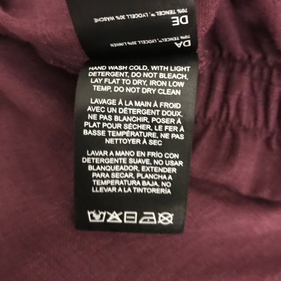 Kuhl Fresco V-Neck Sleeveless Jumpsuit Size XS Cropped Length Tie Waist Burgundy - Picture 11 of 11